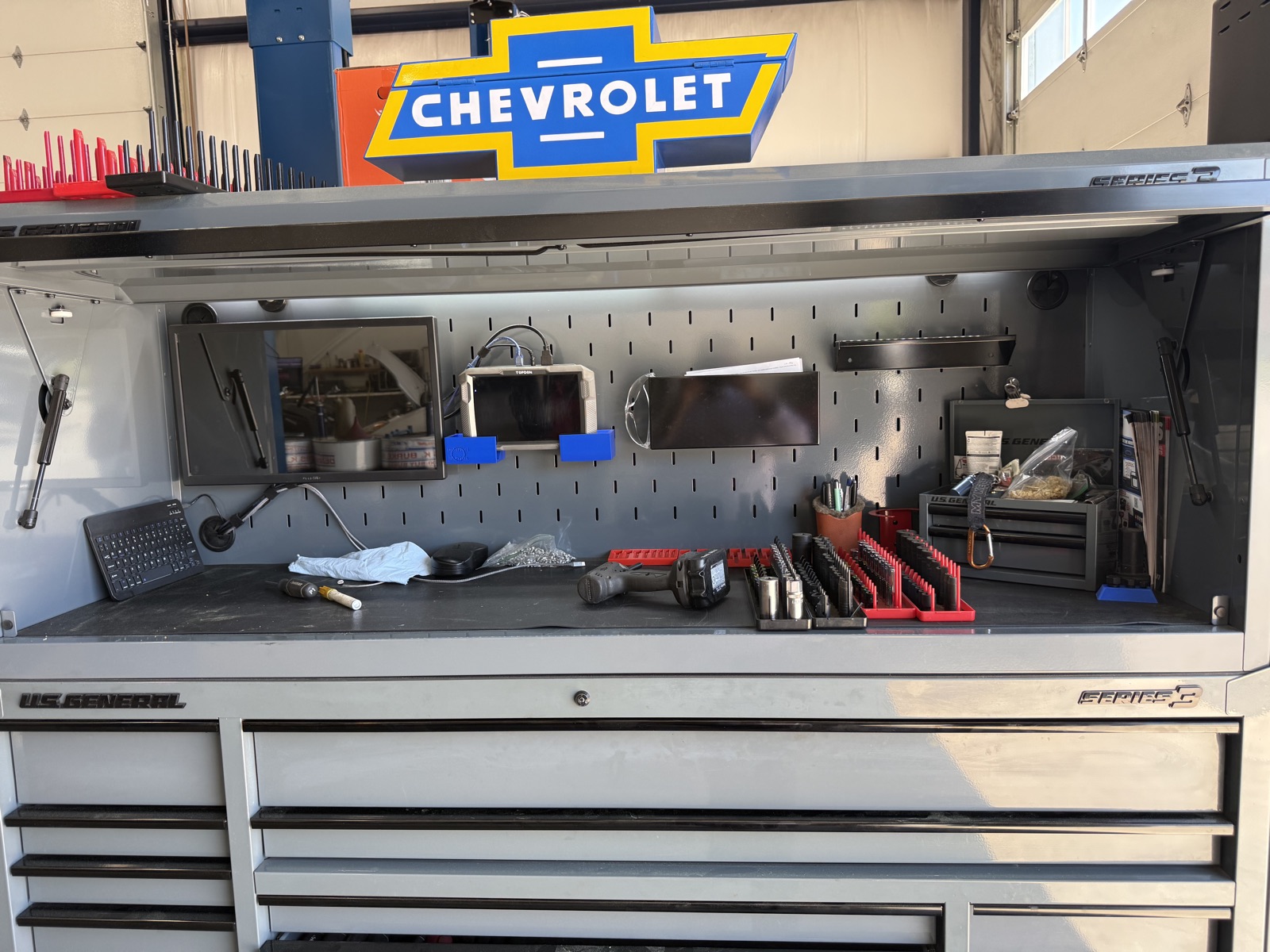Diagnostic workstation and organized tools at Skip's Garage in Plaistow NH